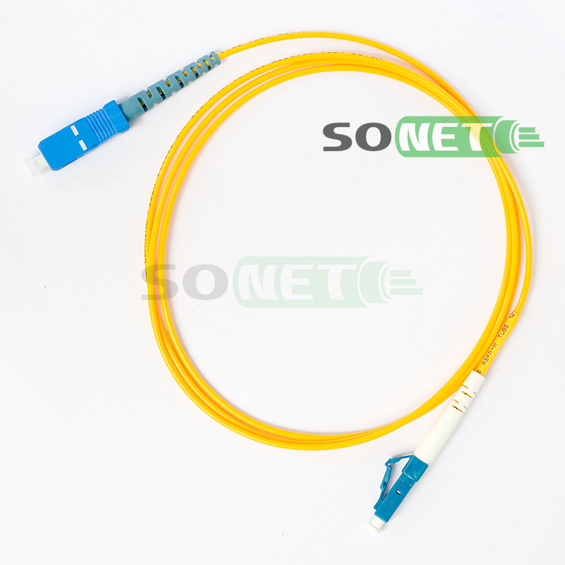 Шнур LC-SC, 9/125, Simplex, G657A, UPC, 1м