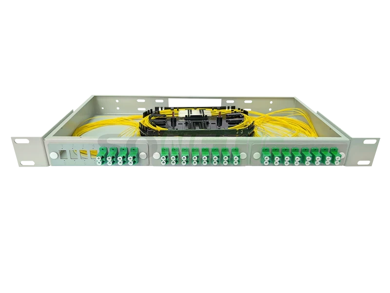 Оптический кросс 19" 1U - 40 портов LC/APC, укомплектованный (розетки, сплайс, КДЗС, пигтейлы SM)